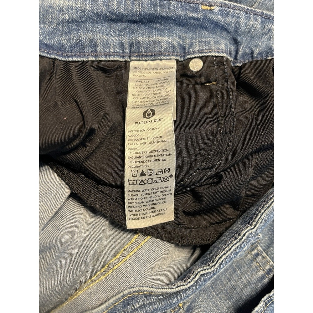 LEVIS Signature Gold -Womens 20S Jeans-40x29 "Totally Shaping" Straight-Stretch - Picture 6 of 6